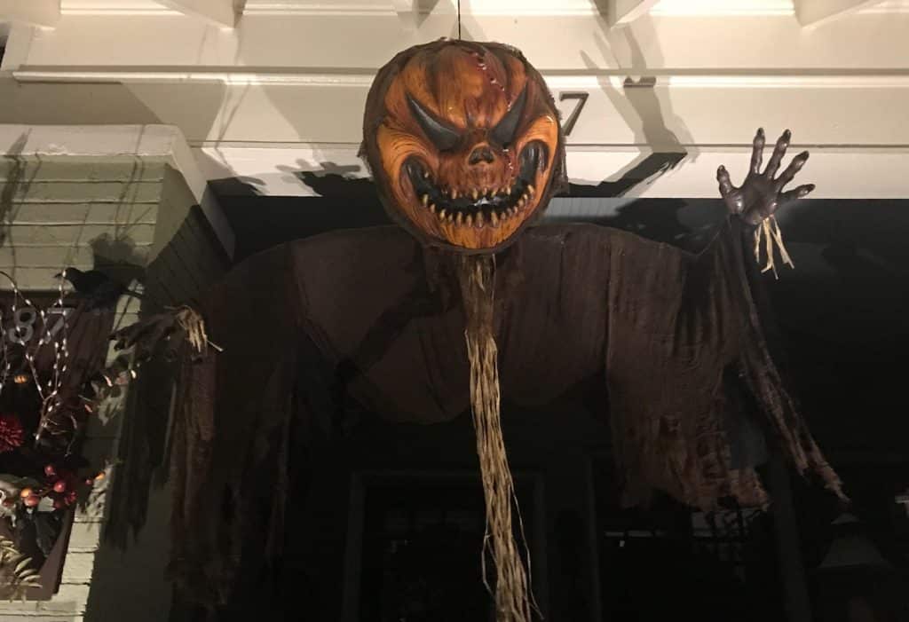 Pumpkin face Halloween hanging decoration