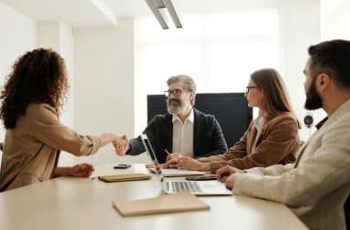 HR discussion at the table